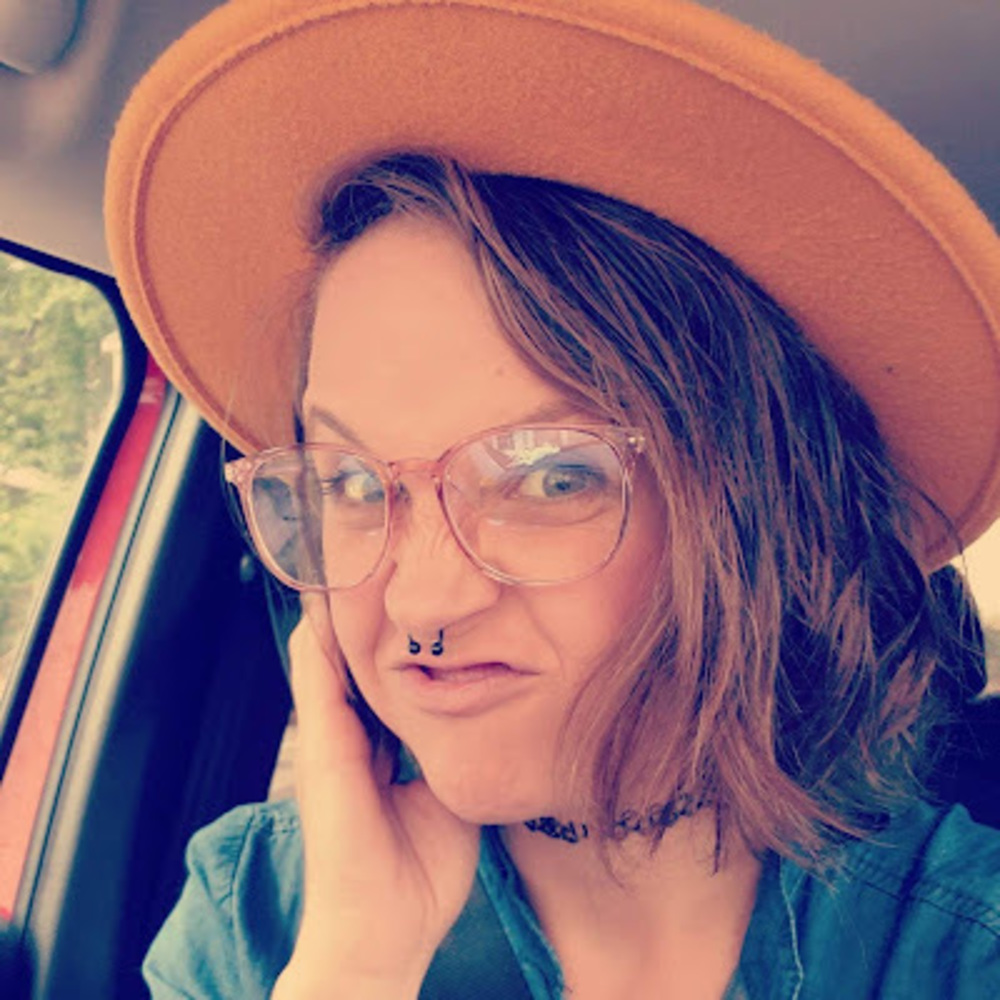 Meet your Posher, Briana